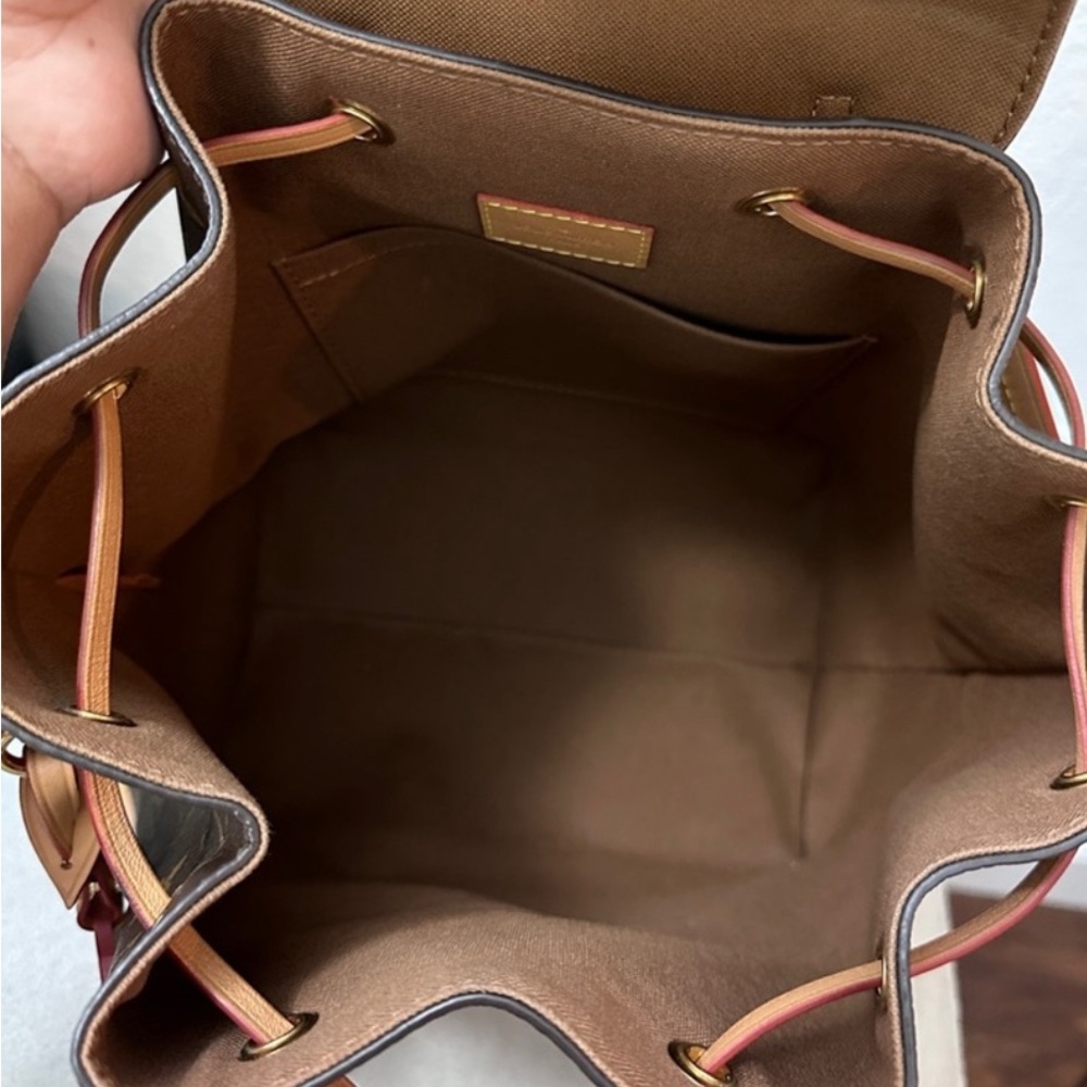 AUTHENTIC Louis Vuitton PM Monogram Montsouris Backpack. - Picture 7 of 16